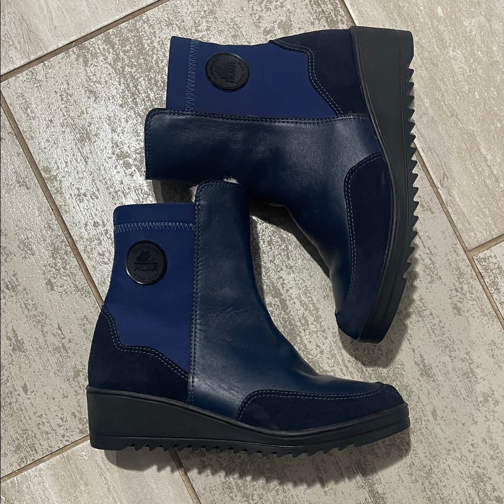Pajar Navy Ankle Boots